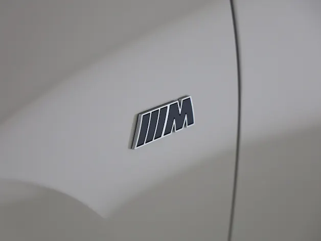 BMW iX M70