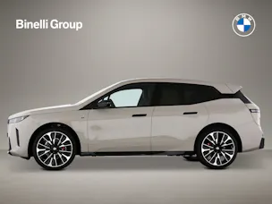 BMW iX M70