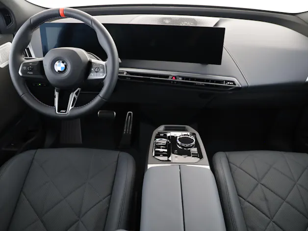 BMW iX M70