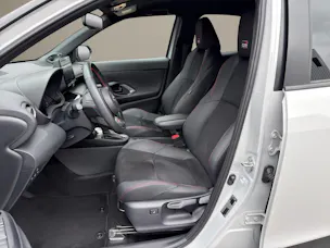 Toyota Yaris Cross 1.5 VVT-i HSD GR Sport