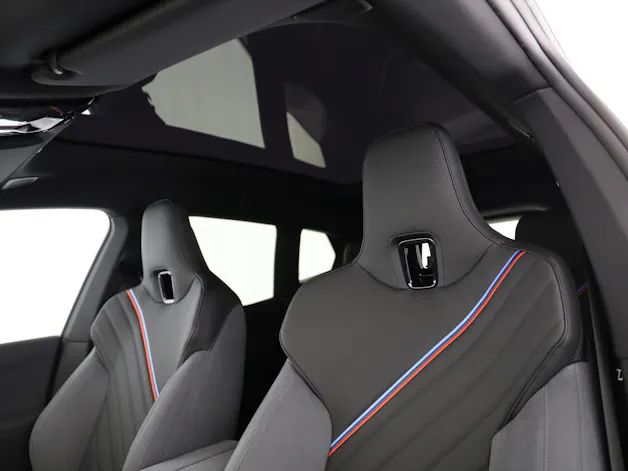 BMW iX M70
