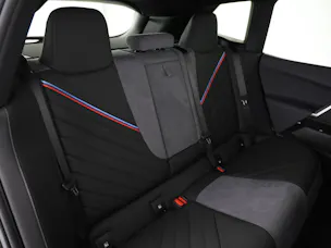 BMW iX M70