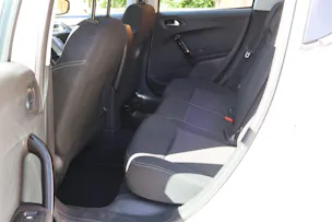 Peugeot 208 1.2 PureTech Signature S/S