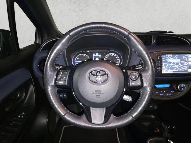 Toyota Yaris 1.5 VVT-i HSD Style