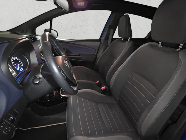 Toyota Yaris 1.5 VVT-i HSD Style