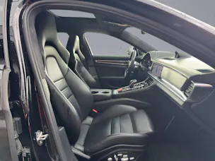 Porsche Panamera Sport Turismo 4.0 V8 GTS