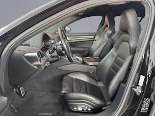 Porsche Panamera Sport Turismo 4.0 V8 GTS