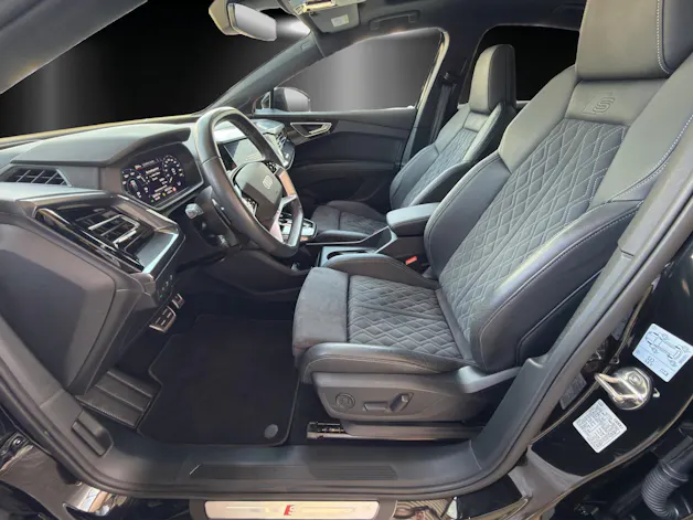 AUDI Q4 Sportback e-tron 50 quattro