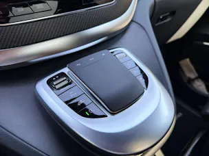 Mercedes-Benz V 300 d Avantgarde L 4M
