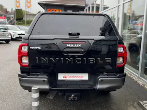 Toyota Hilux 2.8d MHEV Invincible Double Cab 4x4