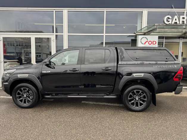 Toyota Hilux 2.8d MHEV Invincible Double Cab 4x4
