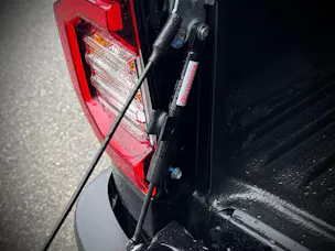 Toyota Hilux 2.8d MHEV Invincible Double Cab 4x4