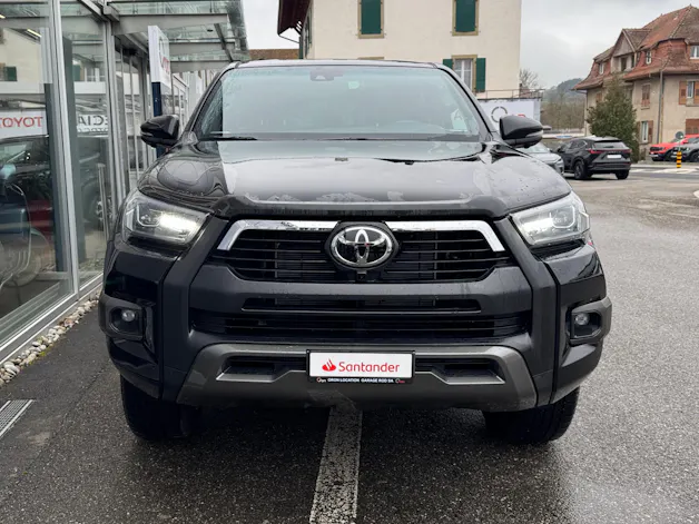Toyota Hilux 2.8d MHEV Invincible Double Cab 4x4
