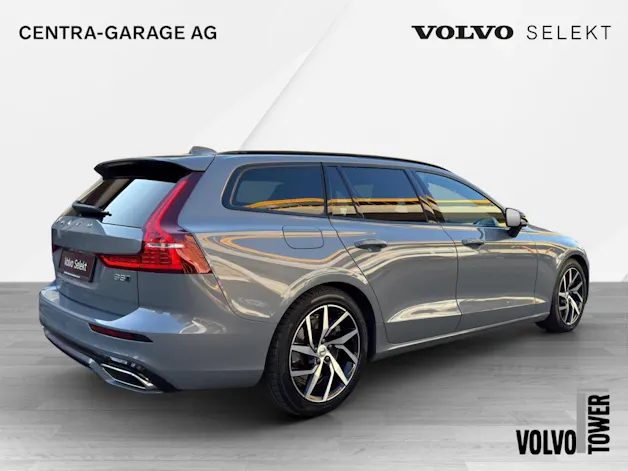Volvo V60 B5 Bezin Mild Hybrid AWD R-Design Geartronic