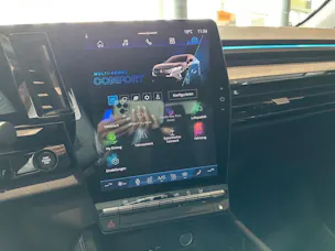 Renault Rafale 1.2 E-Tech Plug-in Hybrid 300 4x4 Esprit Alpine