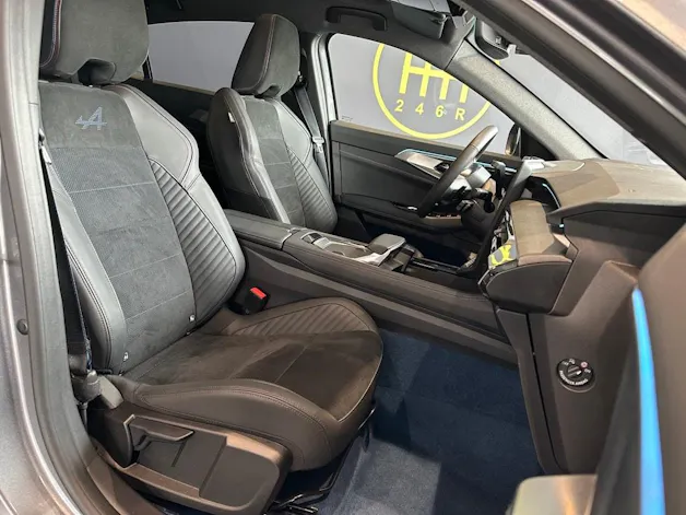 Renault Rafale 1.2 E-Tech Plug-in Hybrid 300 4x4 Esprit Alpine