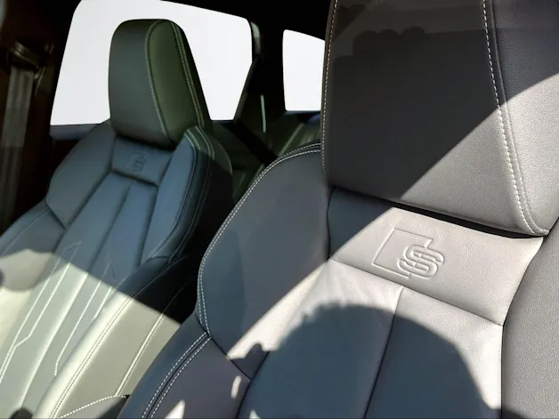 Audi Q4 e-tron 50 quattro
