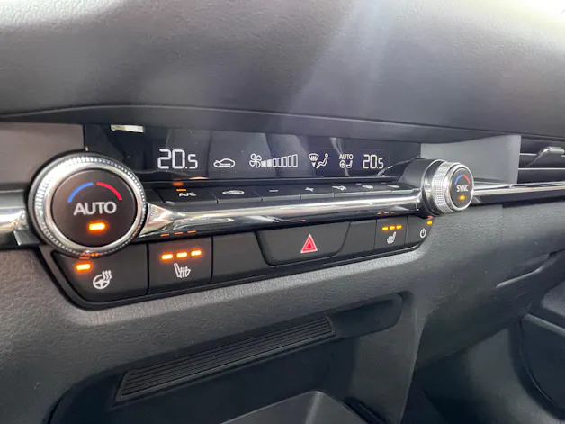 Mazda CX-30 SKYACTIV-G 140 M Hybrid Centre Line FWD AT