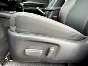 Toyota Hilux 2.8d MHEV Invincible Double Cab 4x4