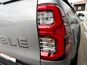 Toyota Hilux 2.8d MHEV Invincible Double Cab 4x4