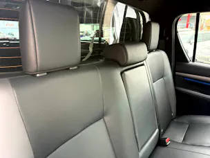 Toyota Hilux 2.8d MHEV Invincible Double Cab 4x4