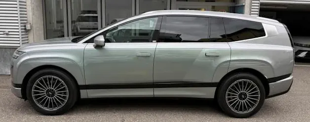 HYUNDAI Ioniq 9 Calligraphy 4WD