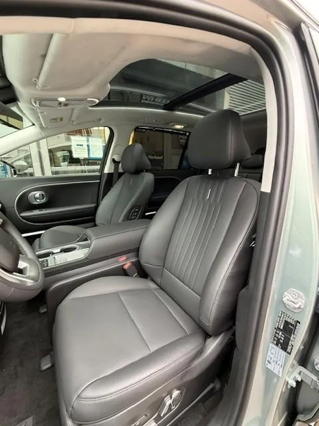 HYUNDAI Ioniq 9 Calligraphy 4WD