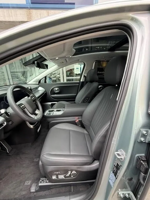 HYUNDAI Ioniq 9 Calligraphy 4WD
