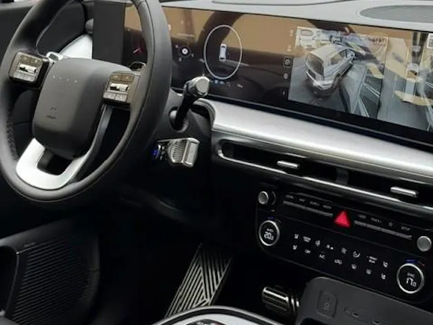 HYUNDAI Ioniq 9 Calligraphy 4WD