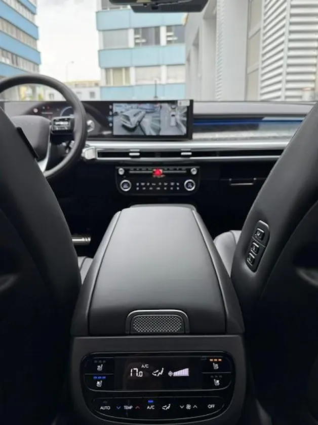 HYUNDAI Ioniq 9 Calligraphy 4WD