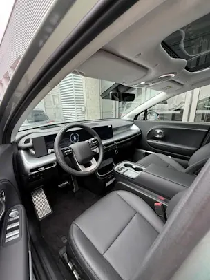 HYUNDAI Ioniq 9 Calligraphy 4WD