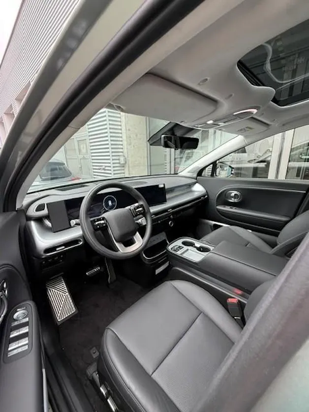 HYUNDAI Ioniq 9 Calligraphy 4WD
