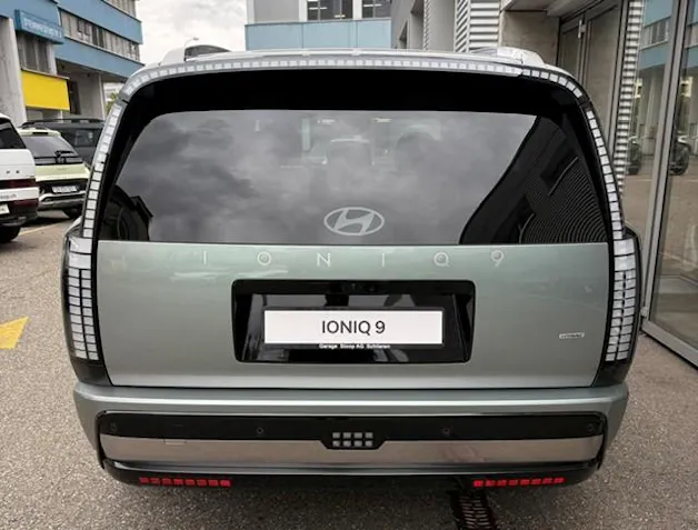 HYUNDAI Ioniq 9 Calligraphy 4WD