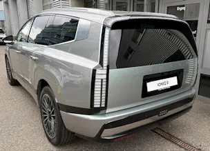 HYUNDAI Ioniq 9 Calligraphy 4WD