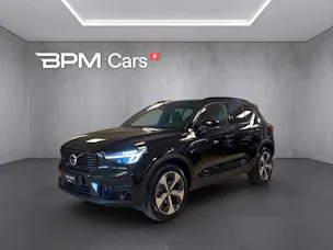 Volvo XC40 B4 Benzin Mild Hybrid Plus Dark DCT