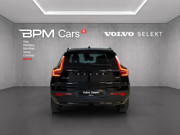 Volvo XC40 B4 Benzin Mild Hybrid Plus Dark DCT