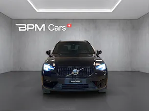 Volvo XC40 B4 Benzin Mild Hybrid Plus Dark DCT
