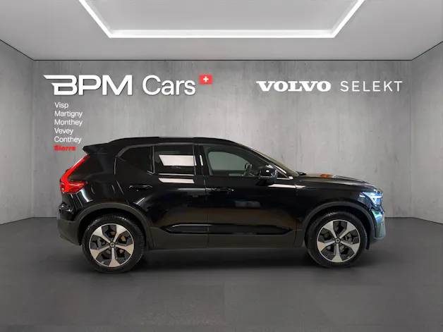 Volvo XC40 B4 Benzin Mild Hybrid Plus Dark DCT