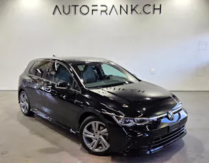 VW Golf VIII 1.5 eTSI R-Line DSG