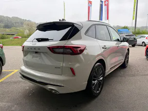 Ford Kuga 2.5 PHEV Sound Edition FWD