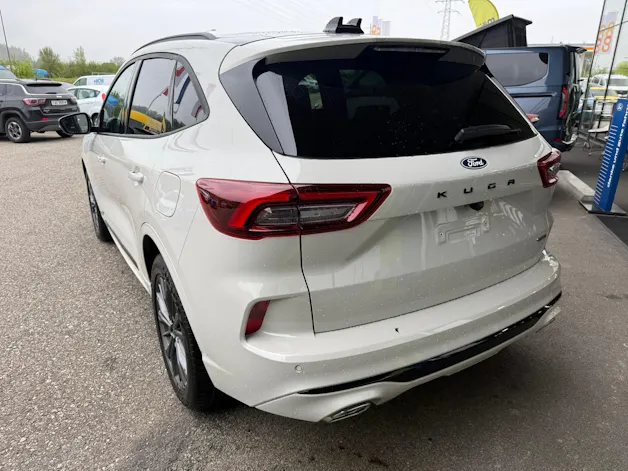 Ford Kuga 2.5 PHEV Sound Edition FWD
