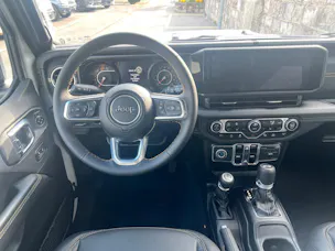 Jeep Wrangler 2.0 Unlimited Sahara Soft Top Automatic