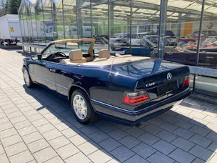 Mercedes-Benz E 320 Cabrio