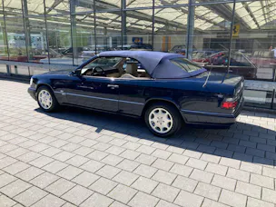 Mercedes-Benz E 320 Cabrio