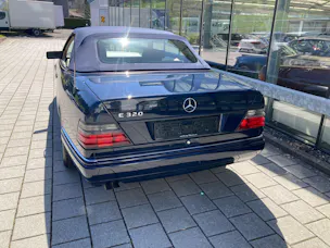 Mercedes-Benz E 320 Cabrio