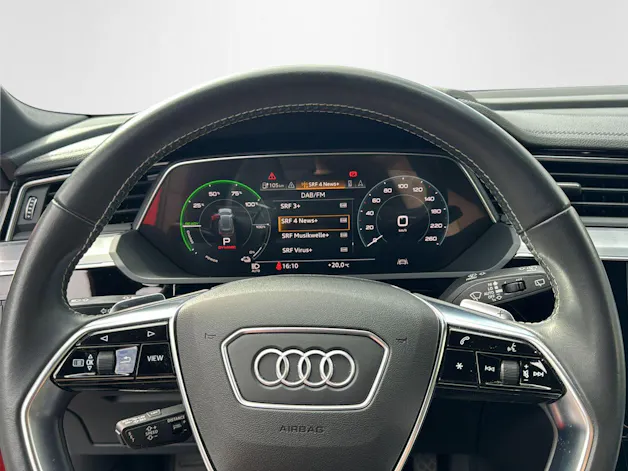 Audi e-tron (Rot) 55 Advanced quattro
