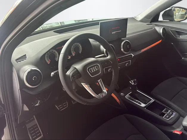 Audi Q2 2.0 40 TFSI S Line Attraction quattro S-Tronic