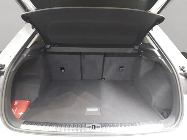 Audi Q3 35 TDI S line quattro S-tronic