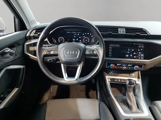 Audi Q3 35 TDI S line quattro S-tronic