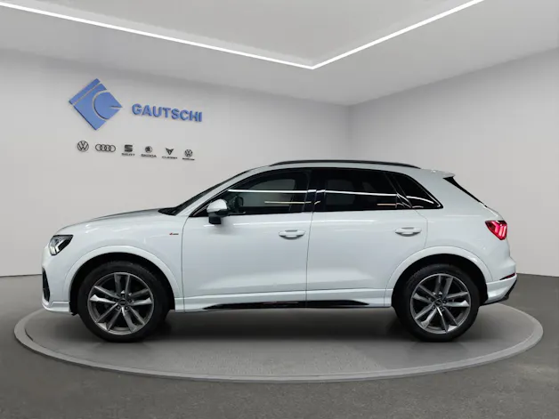 Audi Q3 35 TDI S line quattro S-tronic